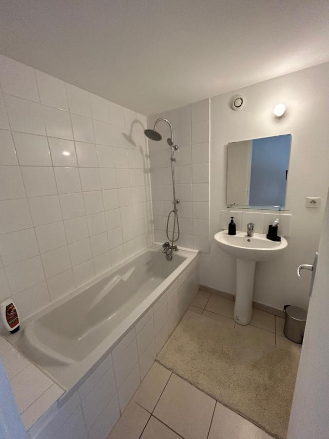 Charmant Appartement 2 Ch Nyons-Centre Ville Exterior foto