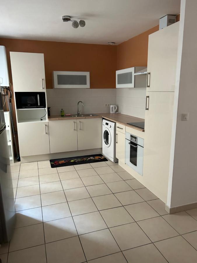 Charmant Appartement 2 Ch Nyons-Centre Ville Exterior foto
